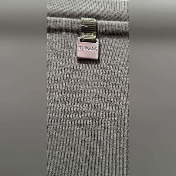 RUDSAK Asymmetrical Olive Dress - Picture 4 of 10